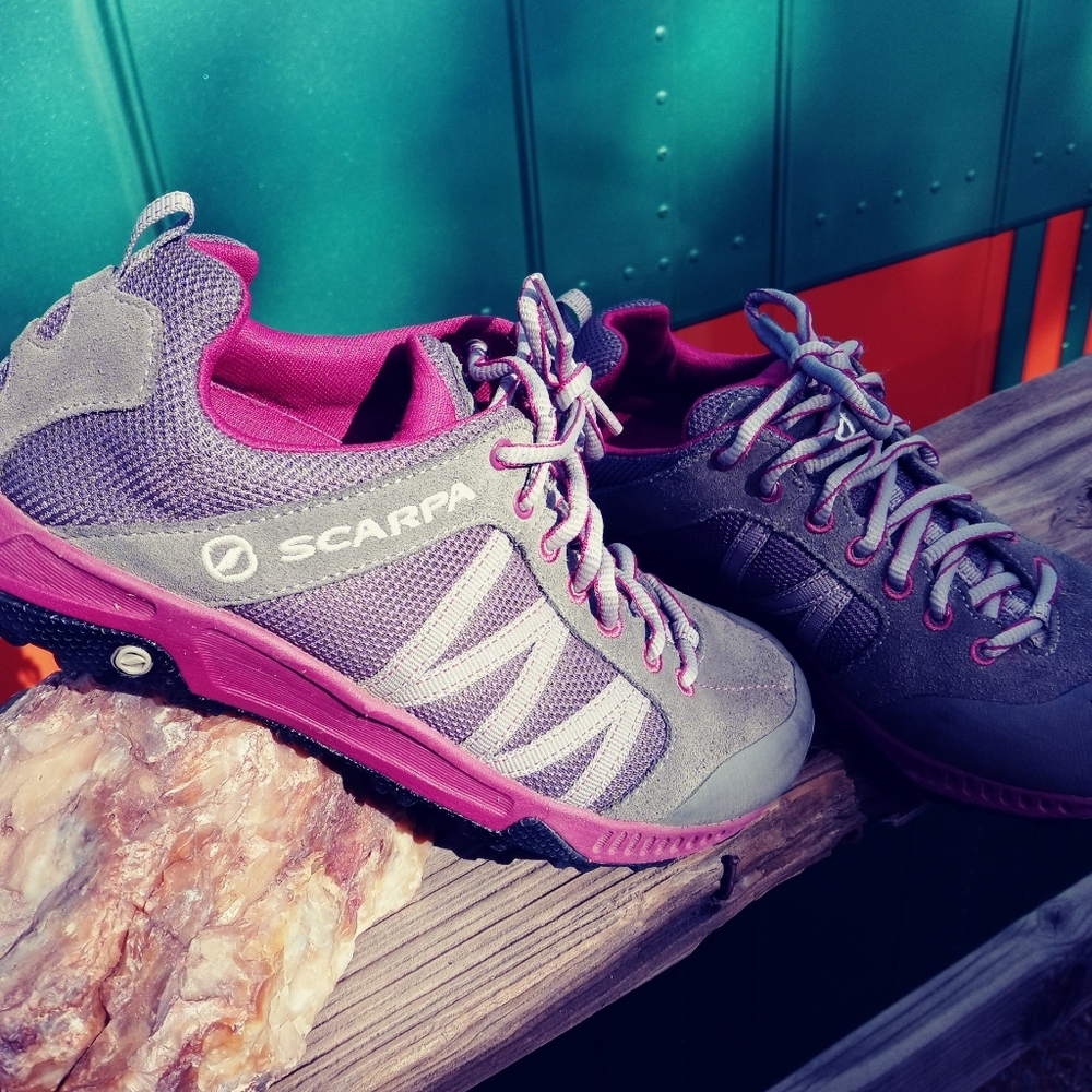 Scarpa Outdoor Hikers